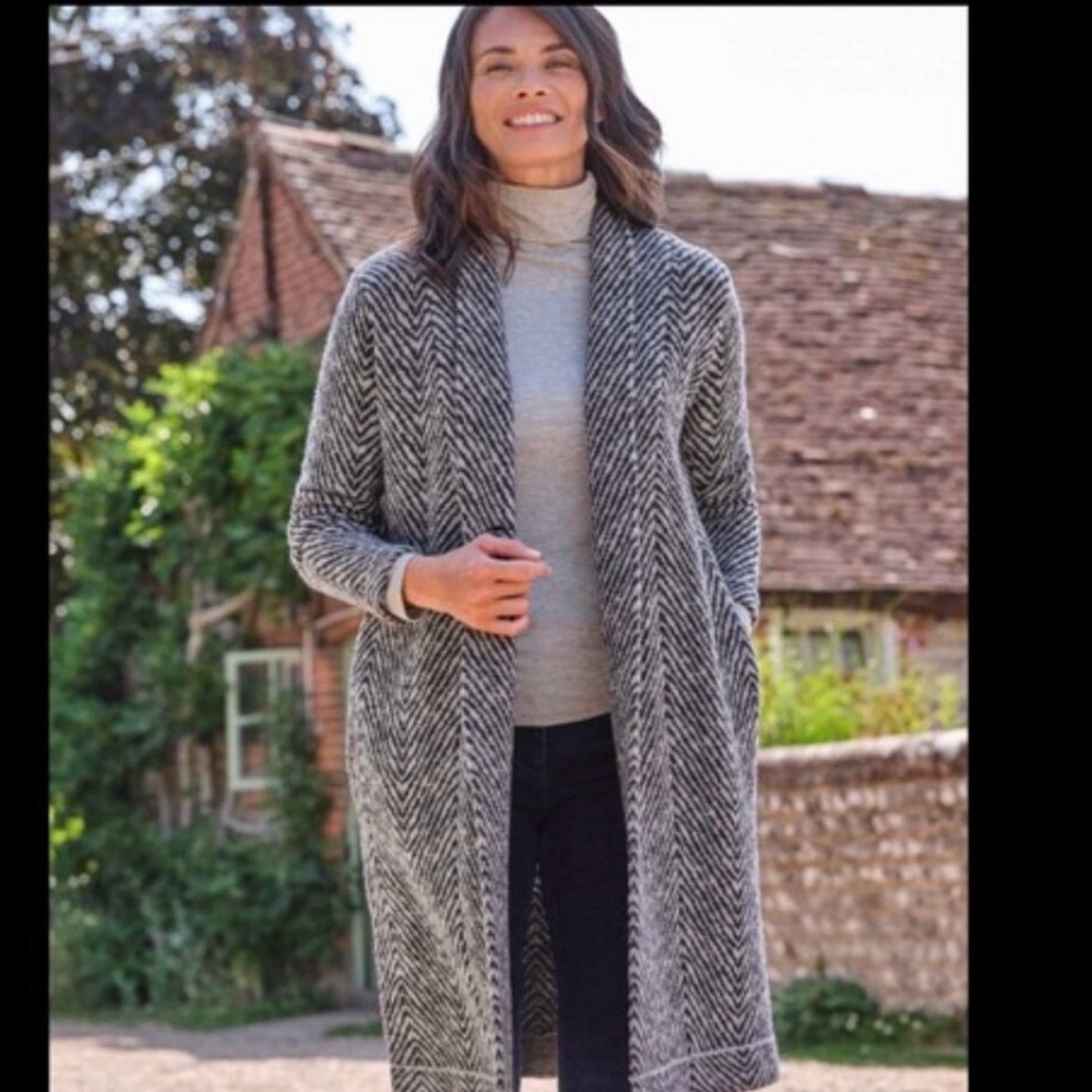 WoolOvers 100% Lambswool Herringbone Button Coatigan Cardigan NWT Size Medium